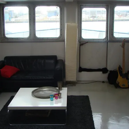 Houseboat Borneo Amsterdam